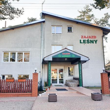 Zajazd Lesny Tuszyn Exterior foto