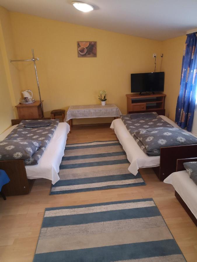 Zajazd Lesny Tuszyn Habitación foto