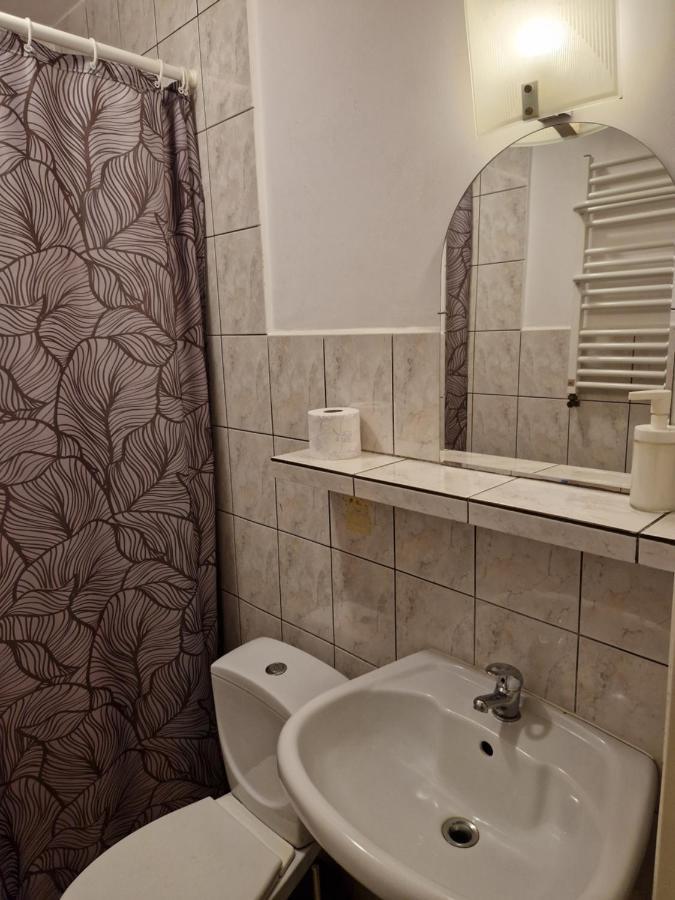 Zajazd Lesny Tuszyn Exterior foto